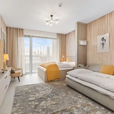 Lam Sophisticated - Ac - Balcony Bratislava